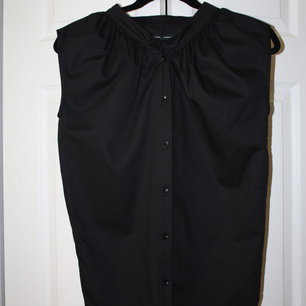 JNBY Sleeveless Blouse pleated mock turtleneck button down shirt